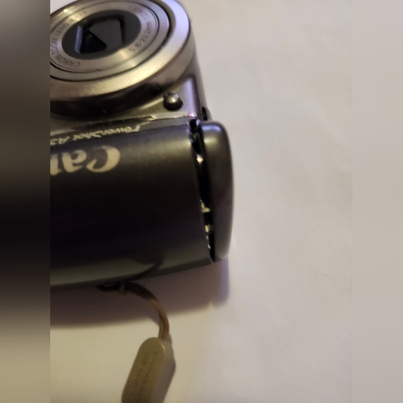 Vintage Canon Power Shot A590 Digital Camera - Picture 6 of 8